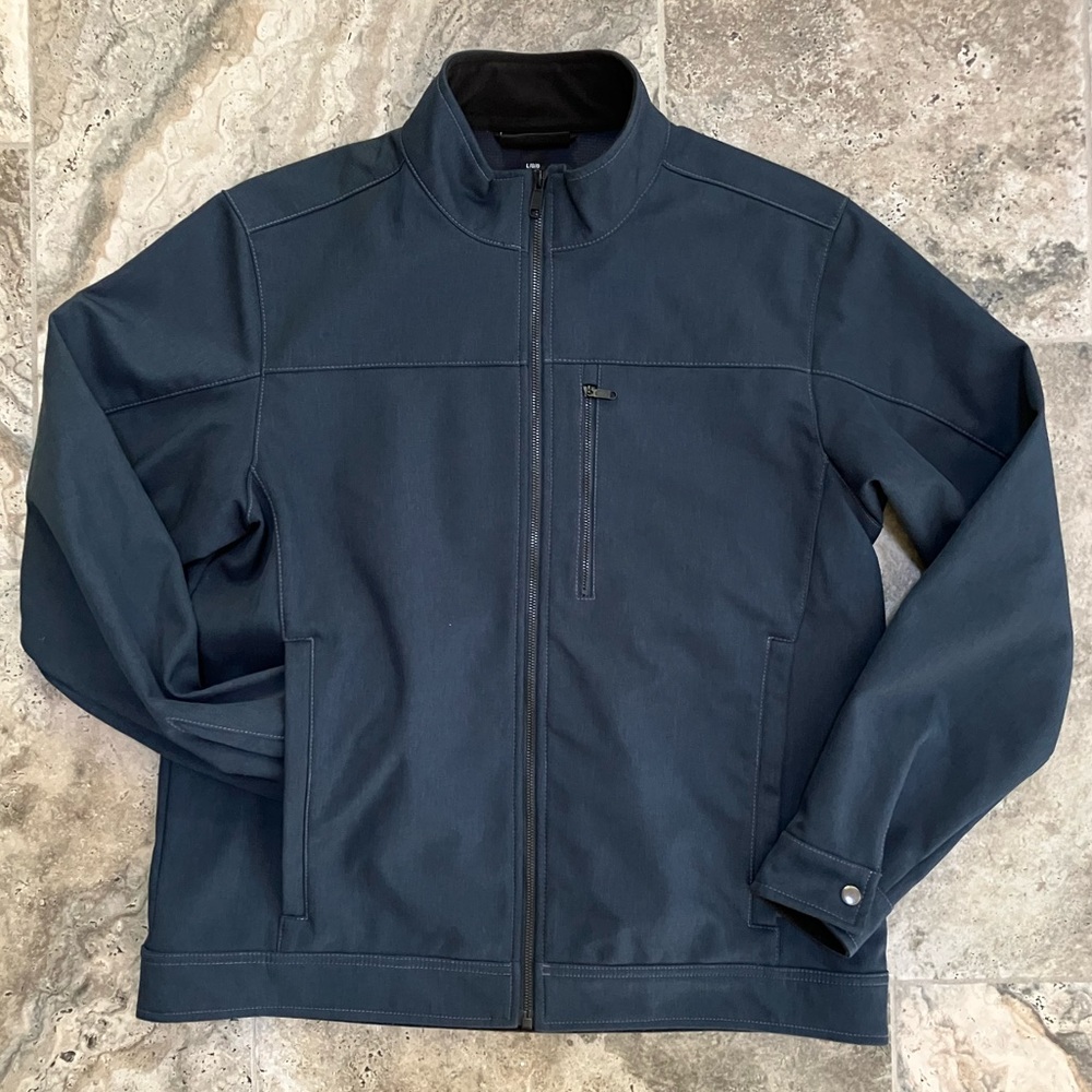 Kirkland Signature Blue Wind Breaker L